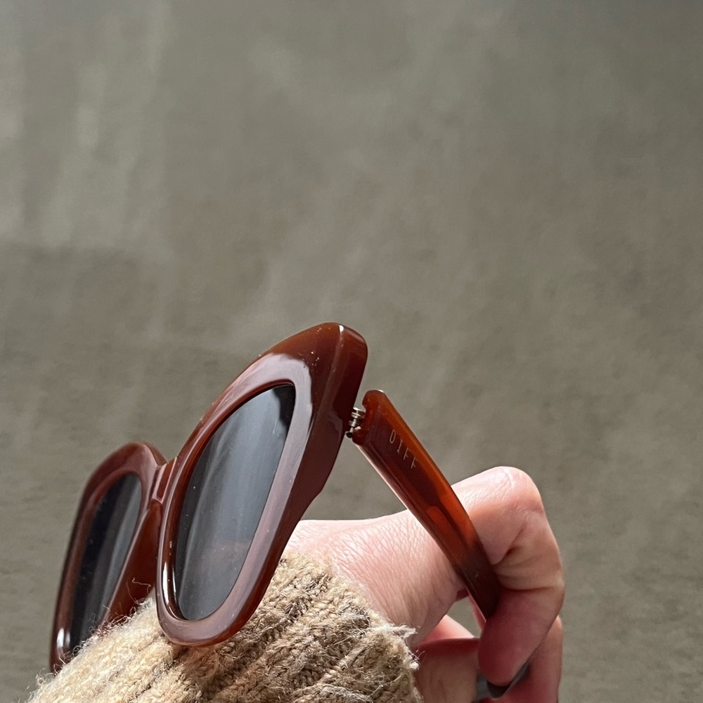 Diff Sunglasses - image 6